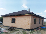 Zdění, zastřešení a vnitřní příčky bungalovů č. 1 a 2 v Barchově